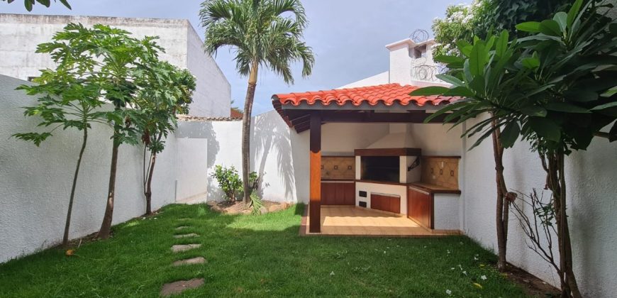 AV. PARAGUA CALLE 9- CASA EN VENTA