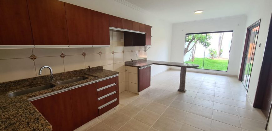 AV. PARAGUA CALLE 9- CASA EN VENTA