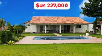 CASA DE CAMPO EN VENTA