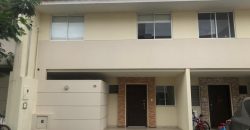 Bello y Elegante Casa en Venta – Condominio LAS PALMAS DEL OESTE II