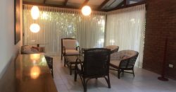 Elegante Casa de Campo en Condominio Cerrado