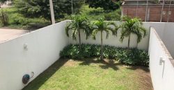 Bello y Elegante Casa en Venta – Condominio LAS PALMAS DEL OESTE II