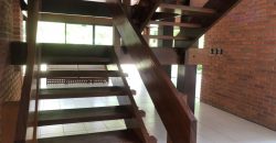 Casa de Lujo en Alquiler – Condominio Zona Oeste