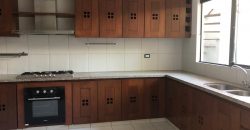 Casa de Lujo en Alquiler – Condominio Zona Oeste