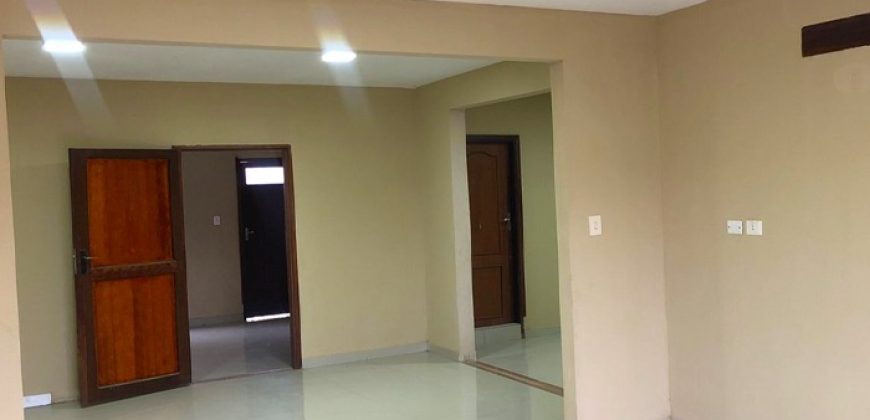 CASA AV MONTECRISTO Y VIRGEN DE COTOCA