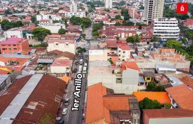 CASA COMERCIAL EN VENTA