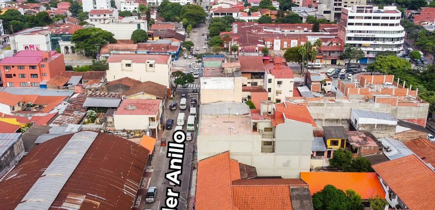 CASA COMERCIAL EN VENTA