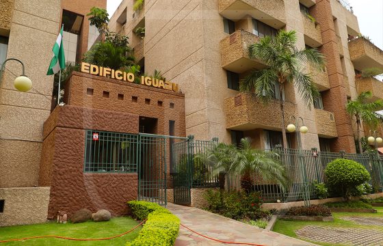 DEPARTAMEMTO EN VENTA CONDOMINIO IGUAZU EQUIPETROL